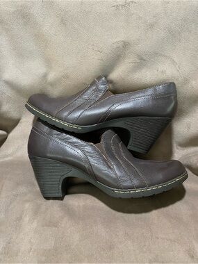 Women's Dark Brown Leather Block Heel Ankle Slip-Ons